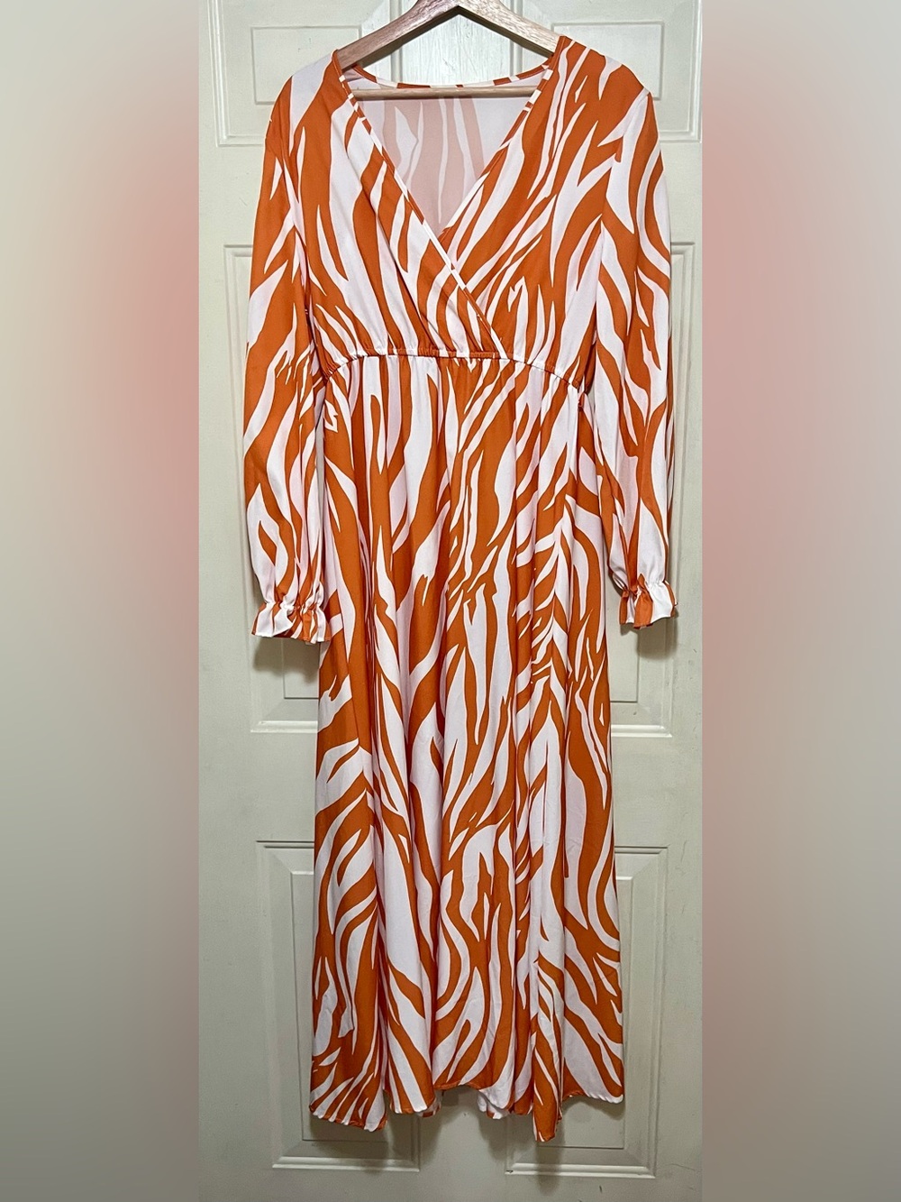 SHEIN Orange White Abstract Print Wrap Maxi Dress w/ Sash Size L